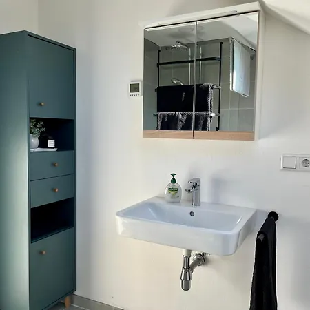 Gemuetliche Dachgeschosswohnung Auf Dem Land *