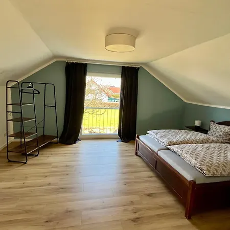 Gemuetliche Dachgeschosswohnung Auf Dem Land