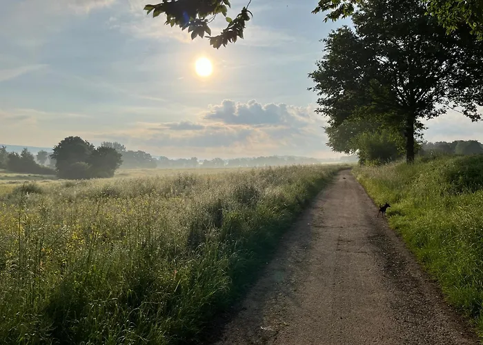 アパート Gemuetliche Dachgeschosswohnung Auf Dem Land ブロムベルク