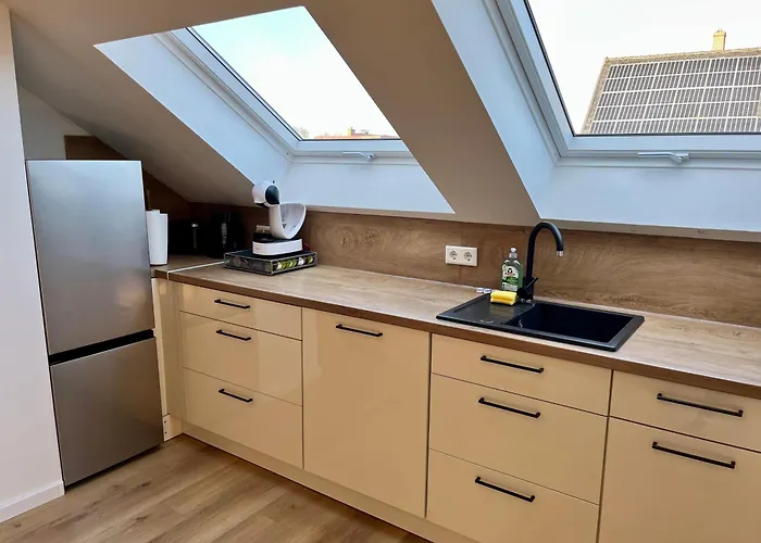 公寓 Gemuetliche Dachgeschosswohnung Auf Dem Land 布隆贝格
